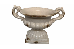 TAÇA REBUSCADA COM ALÇA